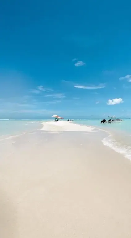 Maldives sur une île locale habitée